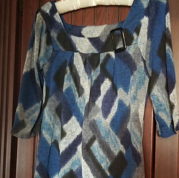 Top - Picture 3 of 4